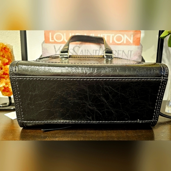 Marc Jacobs  Black Leather Satchel. - Picture 7 of 9